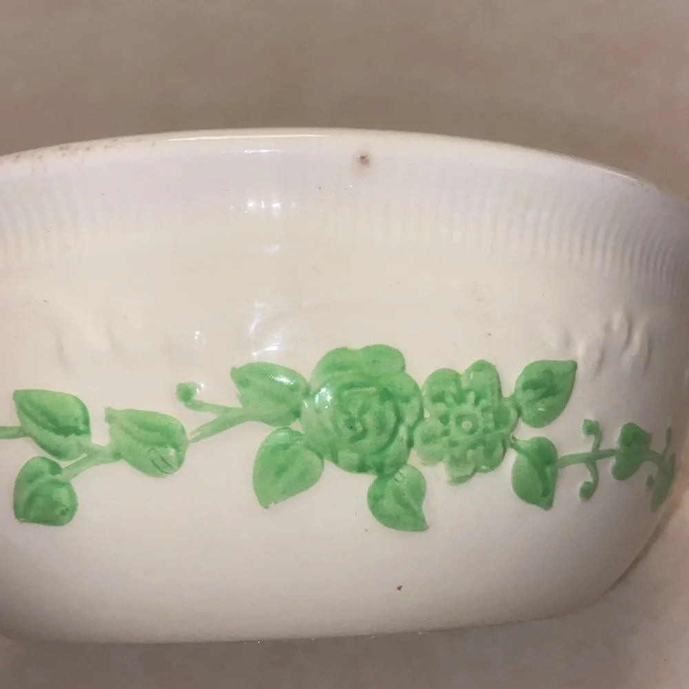 Vintage Oven Serve Made in the USA Ceramic Bowl Casserole Dish Green Floral